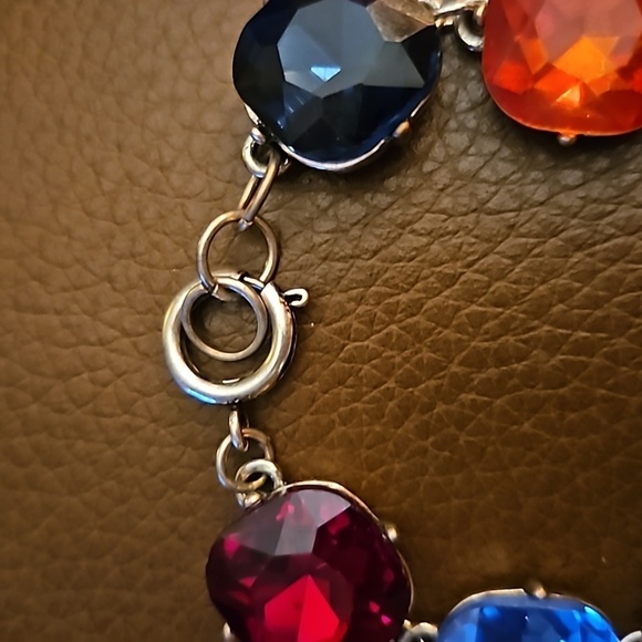 Vintage 1980s Rainbow Glass Faceted Cushion Gem Chunky Link Bracelet - Picture 5 of 6